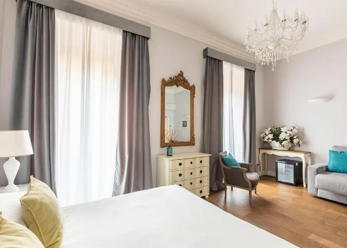 Spagna Art&Suites