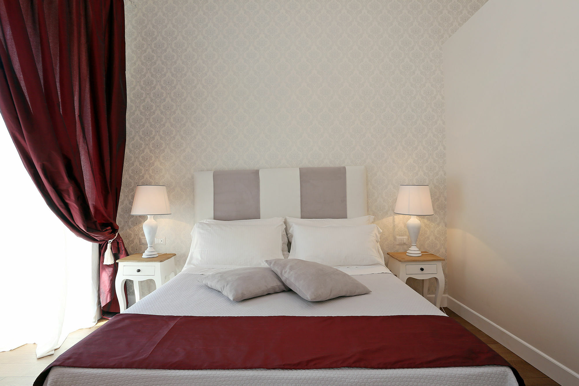 Spagna Art&suites